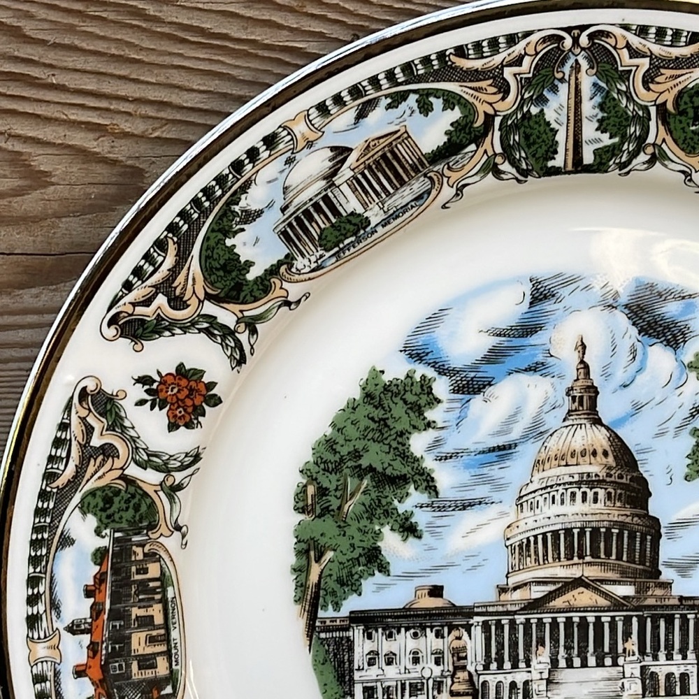 Vintage Souvenir Plate Featuring The Capitol Washington D.C. - Picture 6 of 11